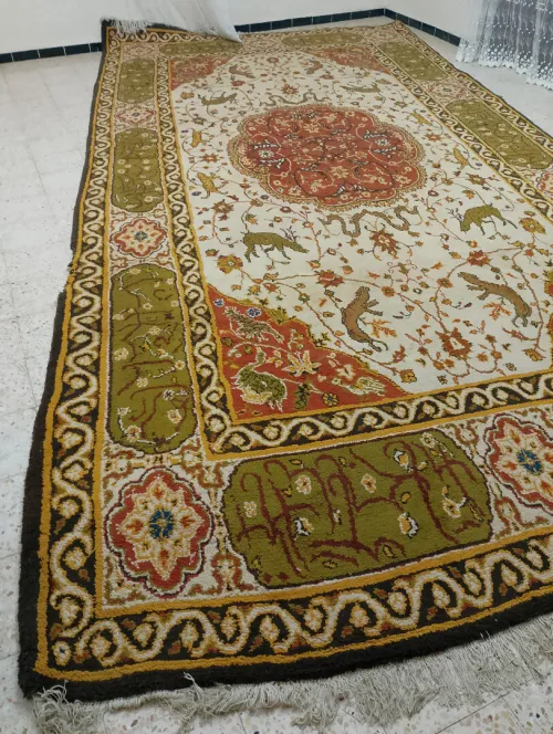 TAPIS
