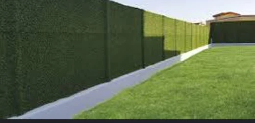 Grillage gazon artificial