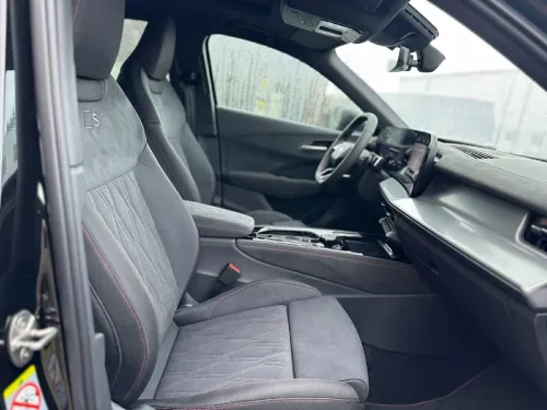 Audi Q3 2026 S-line