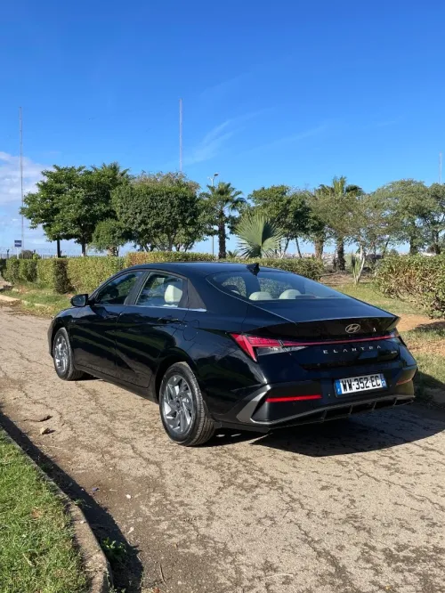 Hyundai Elantra 2025 Hybride