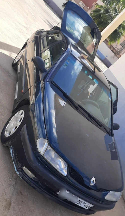 Renault Laguna 1 1997 Laguna 1