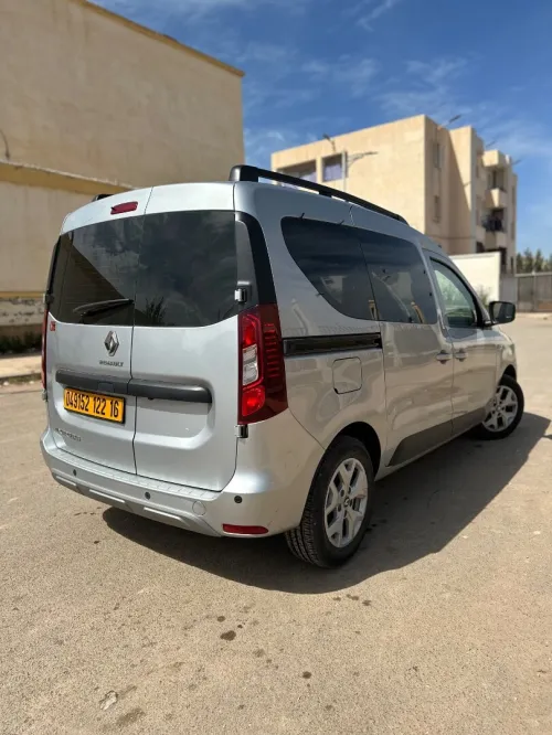 Renault New express 2022 authentic