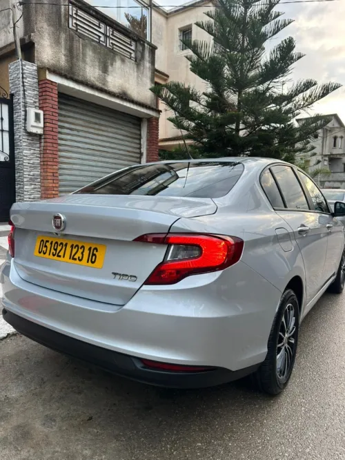 Fiat Tipo Sedan 2023 City plus Boite automatique 24000km