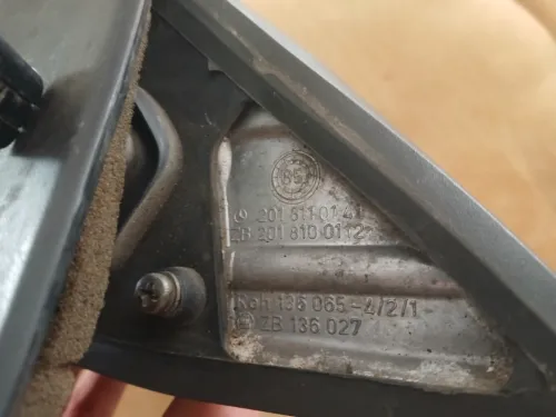 Rétroviseur mercedes w201 gauche original
