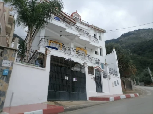 Location vacances Niveau De Villa F2 Jijel Ziama mansouriah