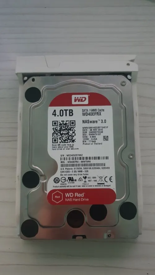 Disque dur HDD 3.5" Western Digital RED PLUS NAS WAER 3.0 4TB Disque dur pour NAS SEAGATE IRONWOLF 4TB