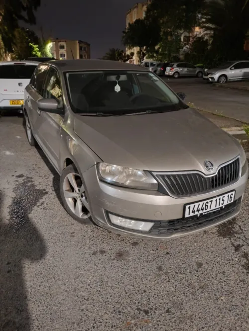 Skoda Rapid 2015 Active