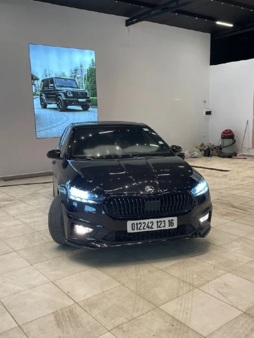 Skoda Fabya 2023 Monti karlou