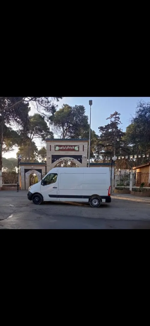 نقل البضائع والترحيل الكامل باحترافية وأمان Transport de marchandises et déménagement complet avec professionnalisme et sécurité