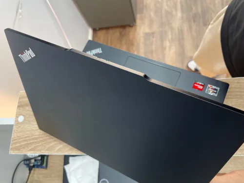 Lenovo thinkpad E14