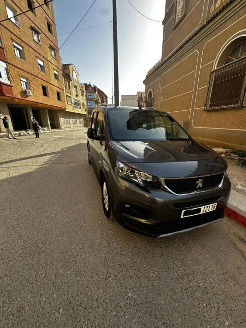 Peugeot Partner 2021 Rifter
