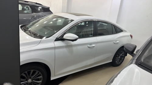 MG MG5 2026 MG5 Luxury Edition