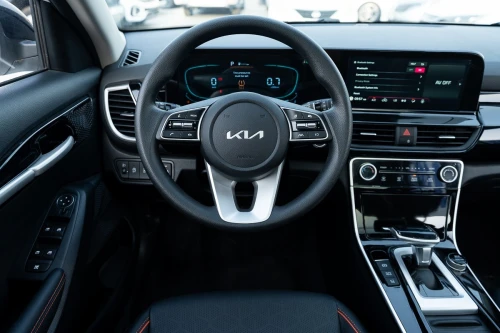 Kia Seltos 2025 LUXURY
