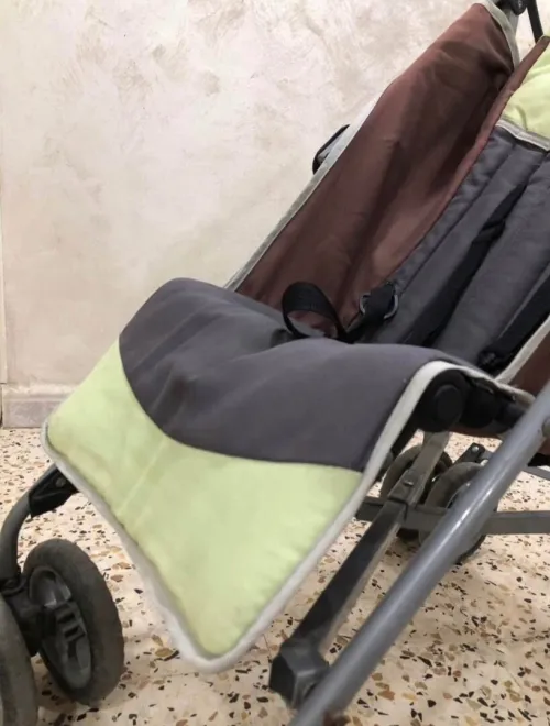 Poucette trotine 55 bonne état sel3a caba