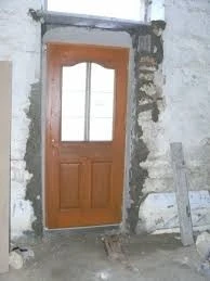 Pose des portes d'entrée et porte d'intérieur