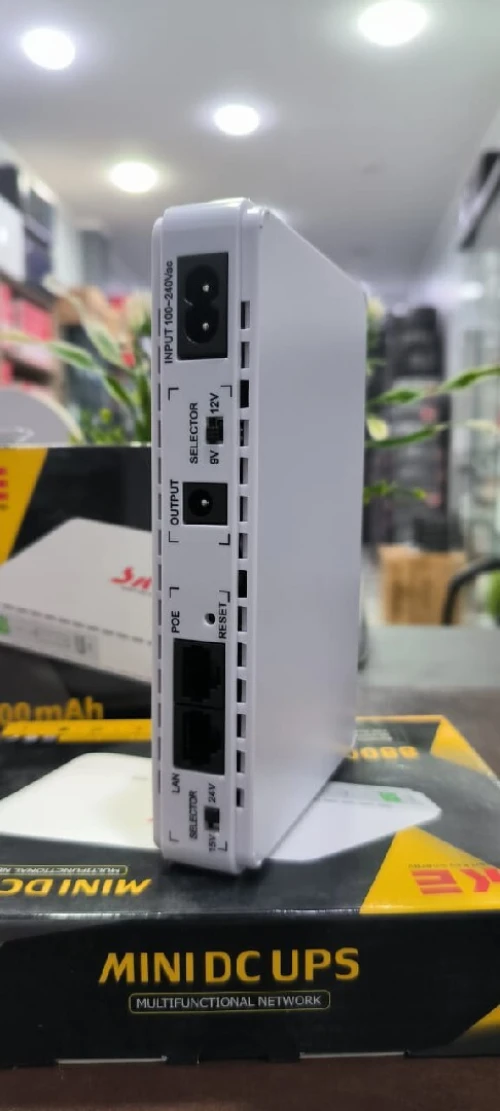 MINI Onduleur UPS 8800mAh/20000mAh
