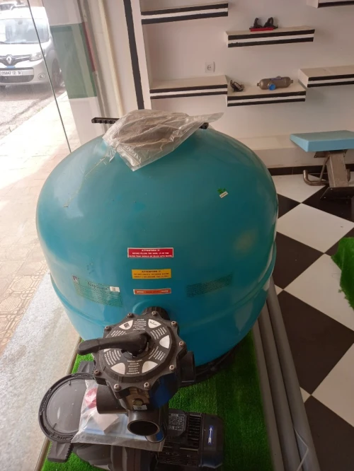 Vente d'équipements et produits de piscine 