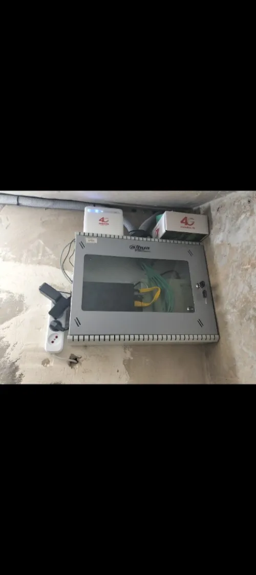 Installation Système d'alarme et Caméra de Surveillance تركيب اجهزة الانذار و كاميرات المراقبة 