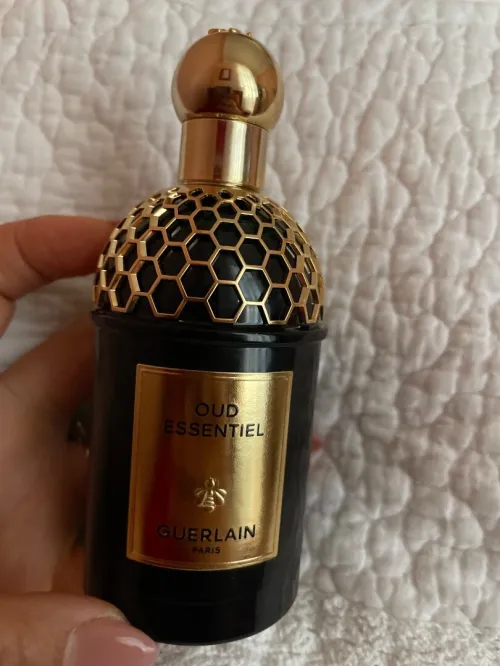 Parfum GUERLAIN Essentiel Oued