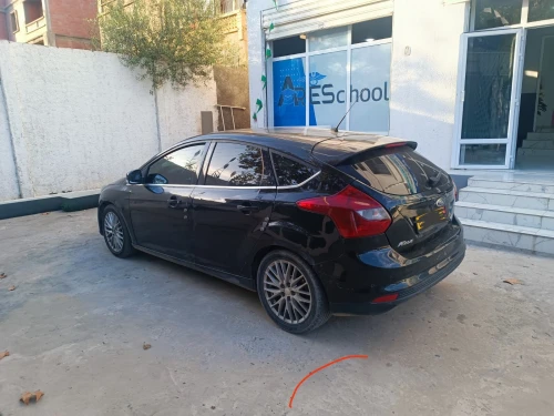 Ford Focus 5 portes 2013 Trend Sport
