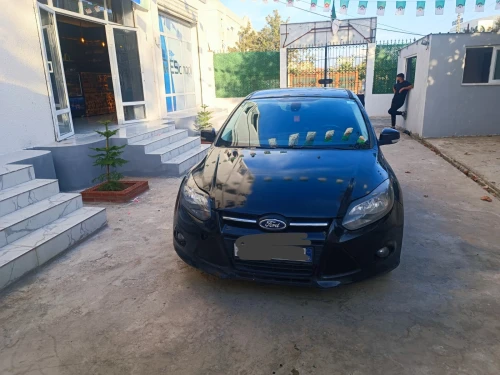 Ford Focus 5 portes 2013 Trend Sport