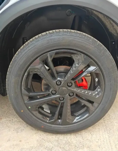 Geely Coolray 2026 Foull option
