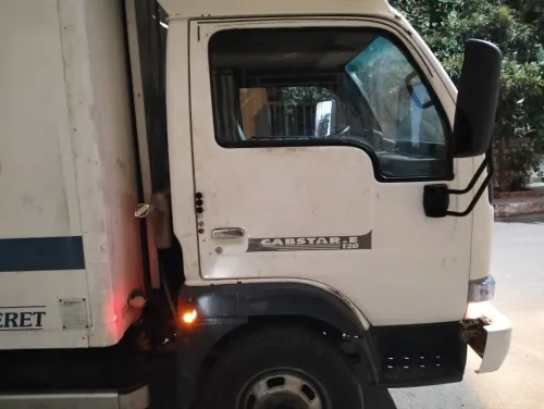 Nissan Cabstar 2003
