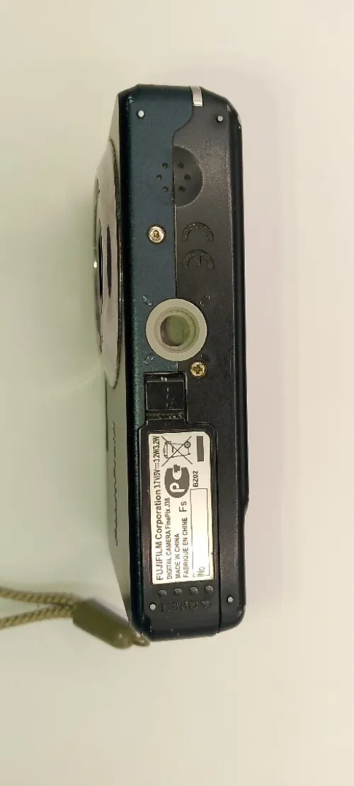 FUJIFILM FINEPIX J38