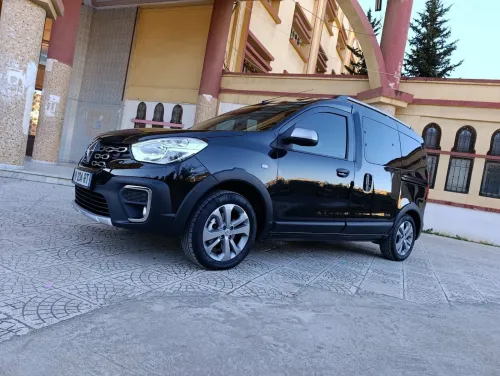 Renault Kangoo 2025 Stepwey