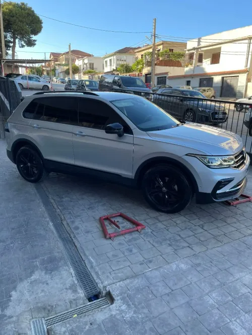 Volkswagen Tiguan 2023 Essance 1.5