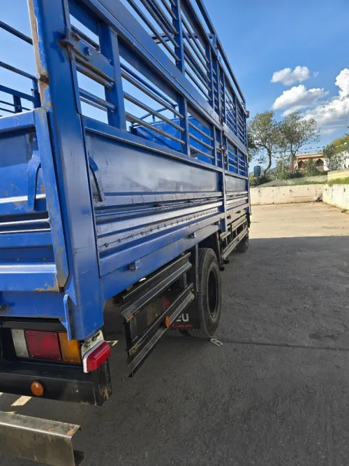 Isuzu Isuzu 2014