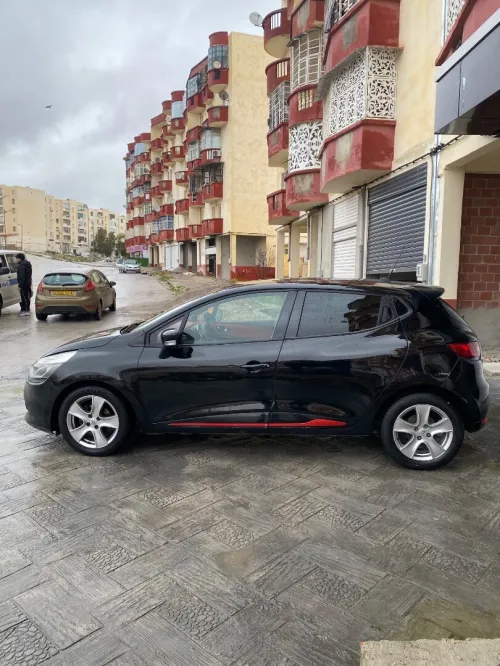 Renault Clio 4 2013 Exception