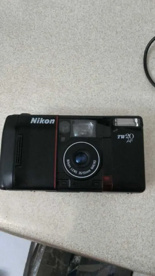 Appareil photo nikon tw 20 af