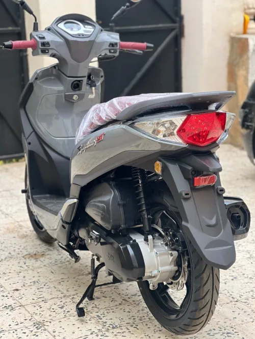 SYM St 2025