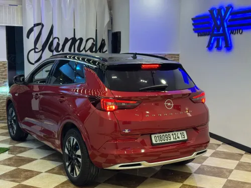 Opel GrandLand 2024 