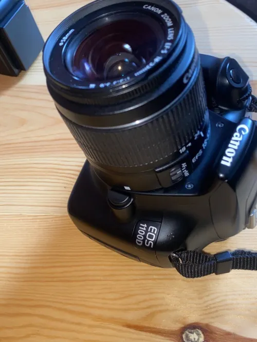 Canon 1100D