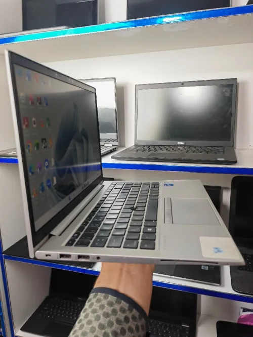Hp elitebook 840 g8 i5 11eme