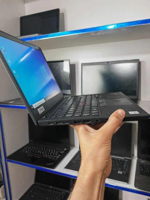 Lenovo t14 i5 10eme
