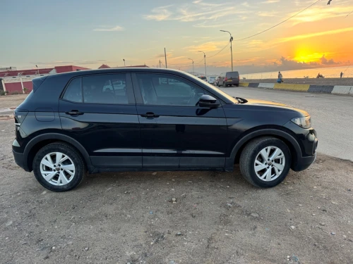 Volkswagen Touran Cross 2021 
