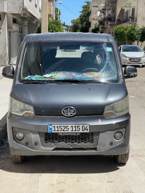 Faw Mini van 2015 