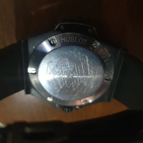 Montre hublot big bang  