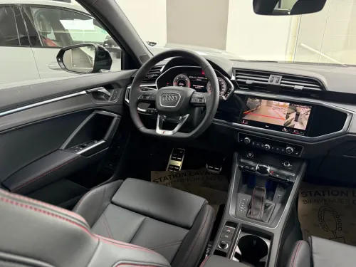 Audi Q3 2026 S line full black