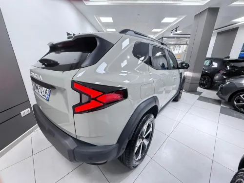Dacia Duster 2025 Journey