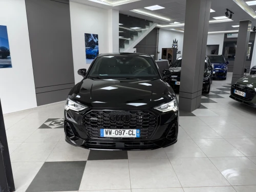 Audi Q3 2026 S line full black
