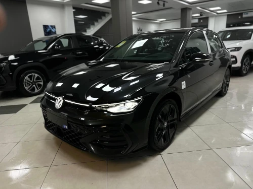 Volkswagen Golf 2026 R line full black