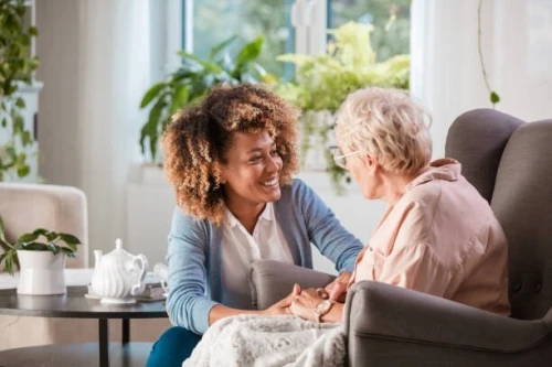 Garde malade homme et femme à domicile ou à l'hôpital