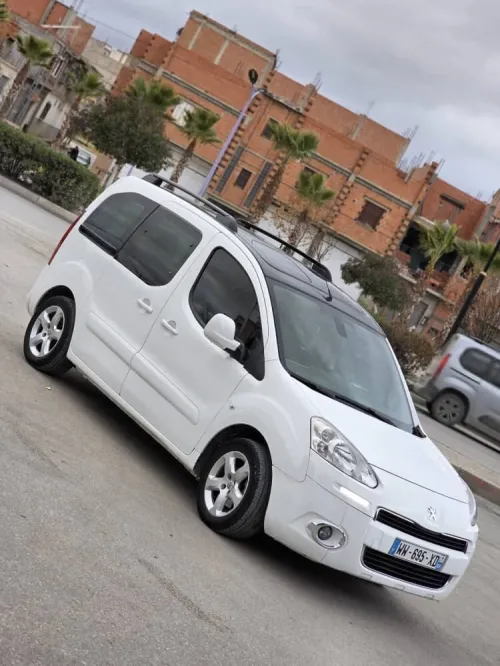 Peugeot partner tepee 2015 la touts