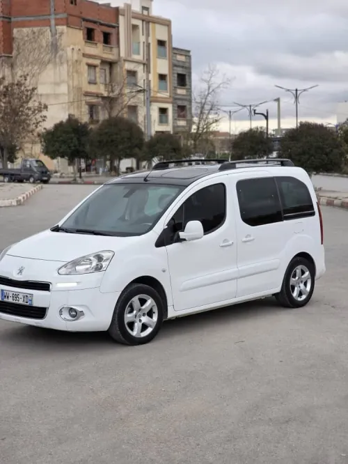 Peugeot partner tepee 2015 la touts