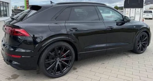 Audi Q8 Sportback 2026 S LINE