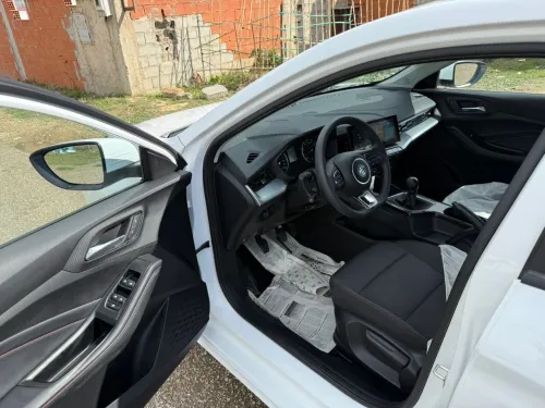 MG MG5 2025 Sans tois